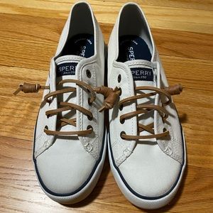 EUC - Sperry Pier View Slip On Sneakers - size 7